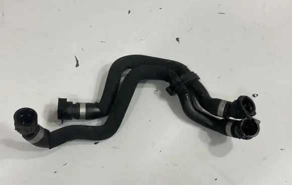 BMW X2 F39 Engine coolant pipe/hose 8658489