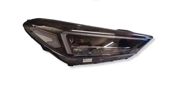Hyundai Tucson TL Headlight/headlamp 92102D7700 D70B047 R009D700118319