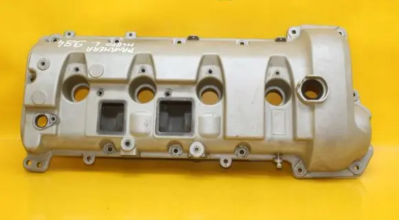Porsche Panamera (970) Rocker cam cover 94810513621