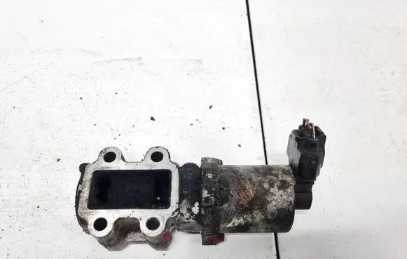 Toyota Corolla Verso AR10 EGR valve 256200R021 25620-0R021