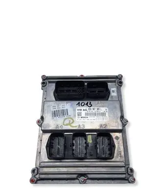 Audi Q7 4M Engine control unit/module 059907309L 0281032806