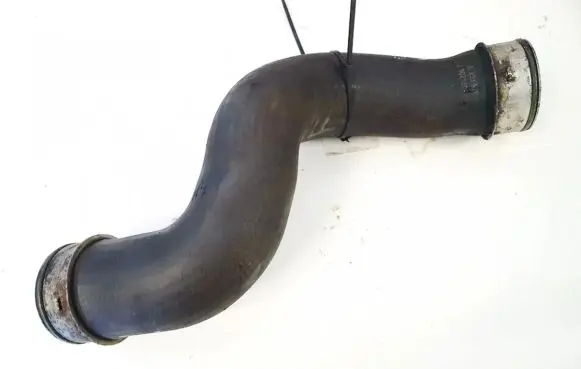 Mercedes-Benz C W203 Intercooler hose/pipe A2035280202