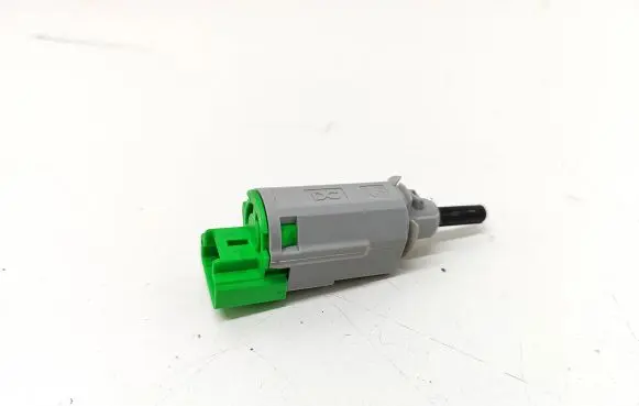 Renault Espace V (RFC) Brake pedal sensor switch 253206454R