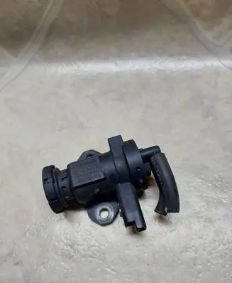 Citroen Xsara Picasso Turbo solenoid valve 9635704380 0928400414
