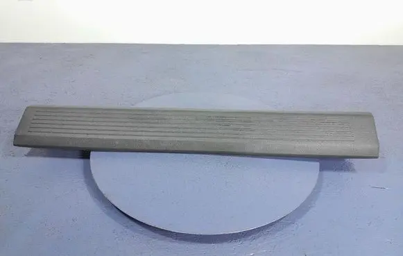 Nissan Qashqai Other sill/pillar trim element 769B5-6UA2A