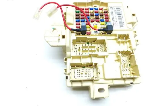 KIA Sorento Fuse module 91950C5511 1316521005 C55111605210603
