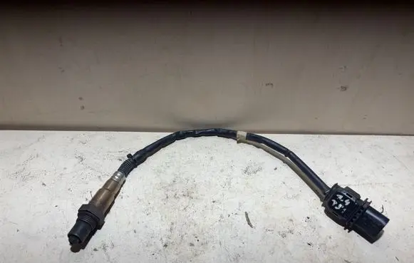 Skoda Octavia Mk2 (1Z) Lambda probe sensor 07C906262BH