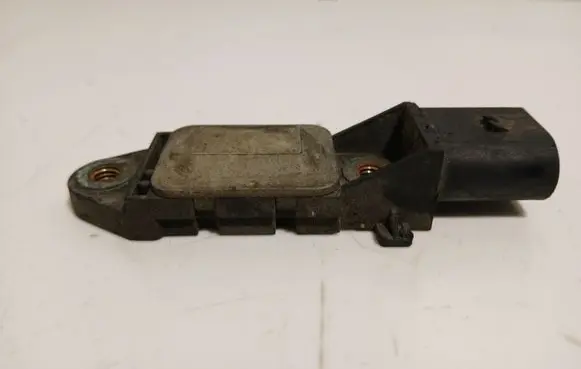 Mercedes-Benz E W211 Airbag deployment crash/impact sensor 0028201326