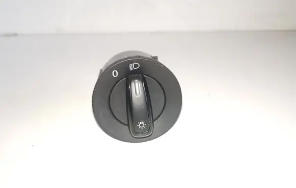 Volkswagen Jetta VI Light switch 5C6941431A