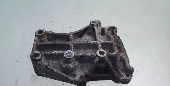 Alfa Romeo 147 A/C compressor mount bracket 60630739