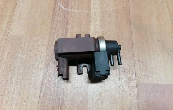 Peugeot 407 Turbo solenoid valve 9654282880 70061200 1618J6