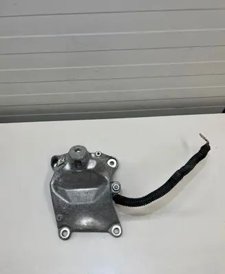 Audi S5 F5 Engine mounting bracket 8w0199308L 8w0199308
