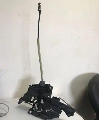 Ford Focus Rear door lock 4M5AR26412EE