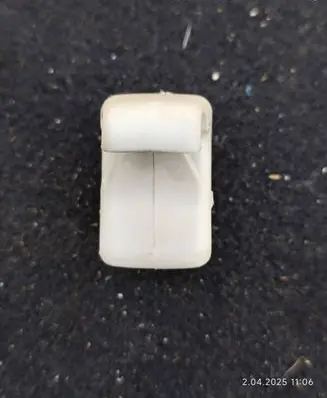 Mitsubishi Space Star Sun visor clip/hook/bracket 