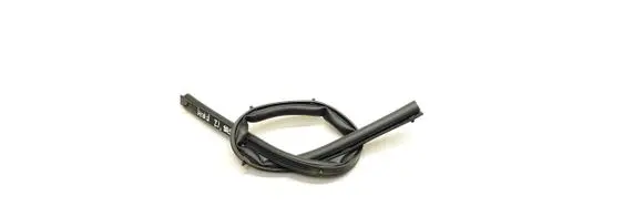 Peugeot 508 Rubber seal front door (on door) 