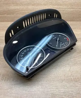 BMW 5 E60 E61 Speedometer (instrument cluster) 9153755 110080213