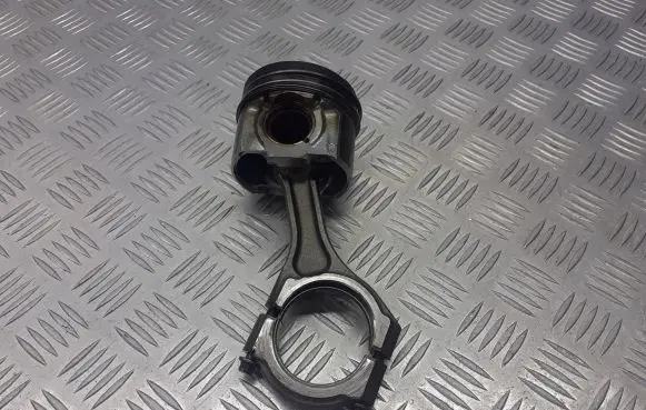 Subaru Forester SH Piston 