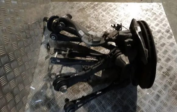 BMW 5 G30 G31 Rear wheel hub