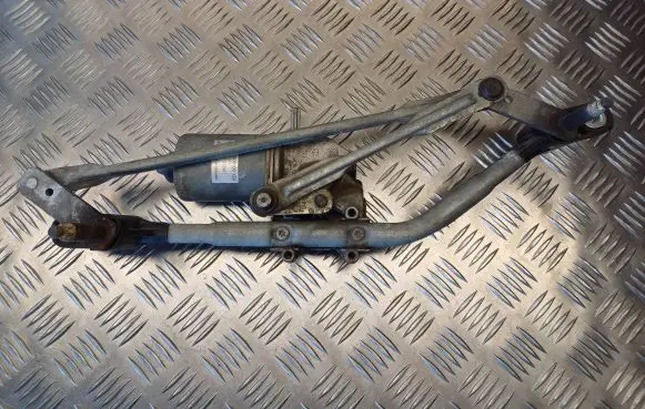 Alfa Romeo Mito Front wiper linkage and motor W0009106 C551