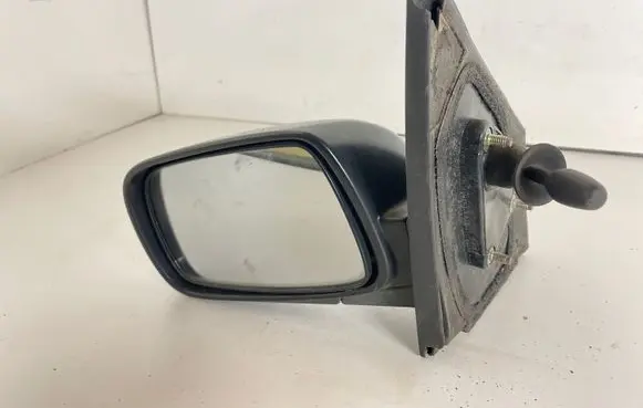Manual wing mirror
