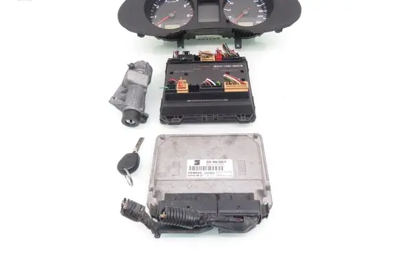 Seat Ibiza III (6L) Engine control unit/module ECU 6Q1937049C 03E906033P 5WK48212C