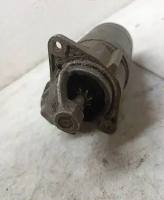 Opel Vectra A Starter motor 1735403