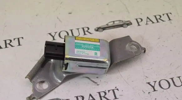 Lexus RX 300 Airbag deployment crash/impact sensor 8983348010