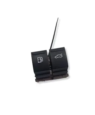 Volkswagen PASSAT CC Fuel tank opening switch 3C0959903B