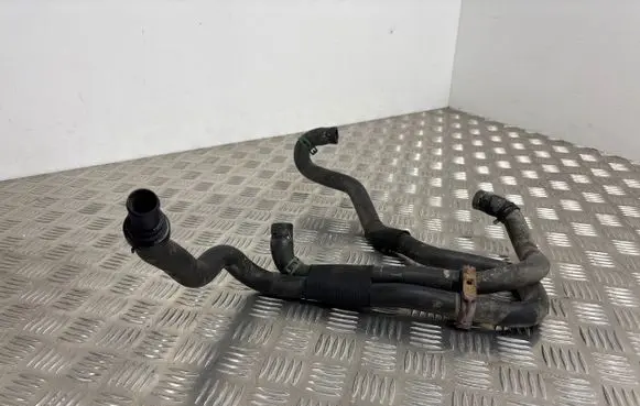 Renault Scenic III - Grand scenic III Engine coolant pipe/hose