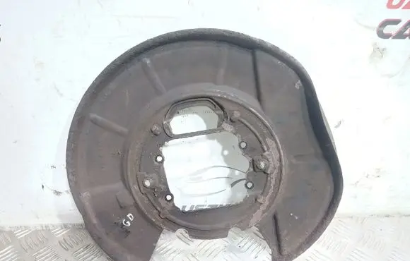 BMW X5 E53 Rear brake disc plate dust cover 6750867