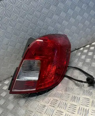 Opel Antara Rear/tail lights