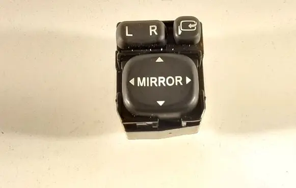 Subaru Impreza III Wing mirror switch 183575 6130U76 183606