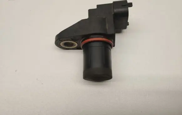 Mercedes-Benz E W212 Camshaft position sensor A0051531328
