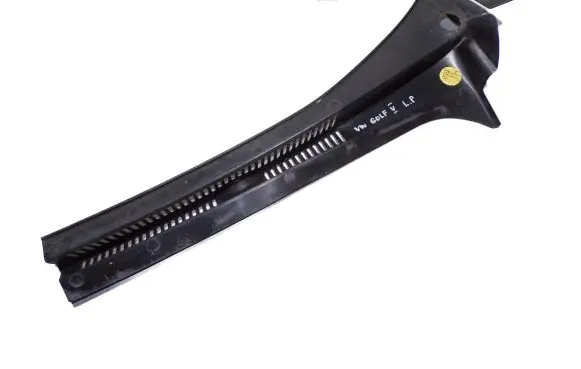 Volkswagen Golf Plus Wiper trim 5M0819404B