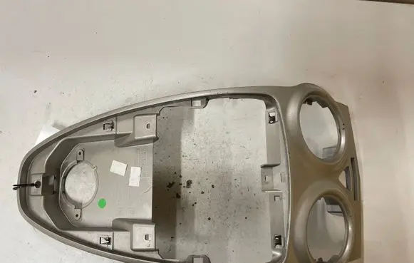 Opel Corsa D Dashboard center trim panel 13204955