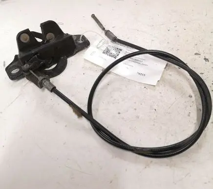Loading door lock