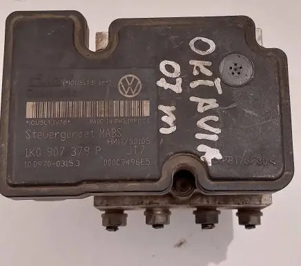 Skoda Octavia Mk2 (1Z) ABS Pump 00009496E5 1K0907379P