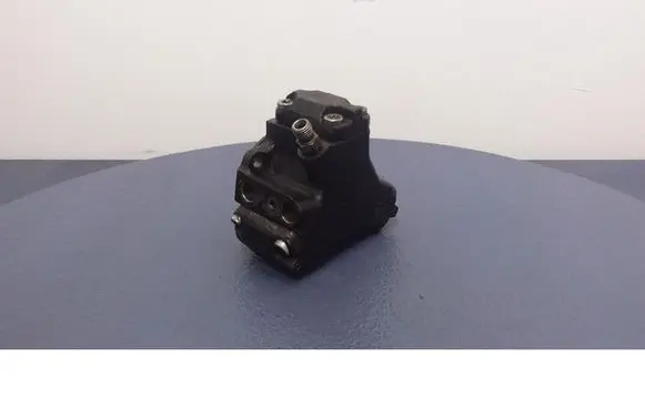 Fuel injection high pressure pump