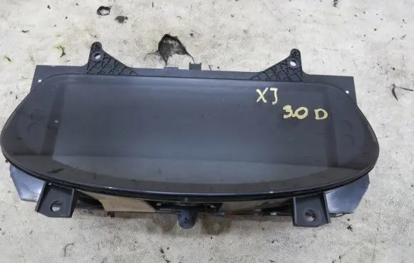 Jaguar XJ X351 Speedometer (instrument cluster) BW93-10849-AD