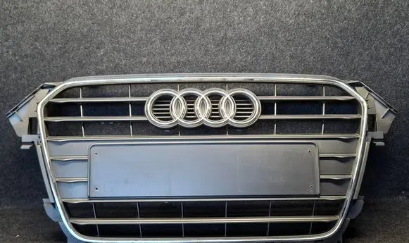 Front bumper upper radiator grill