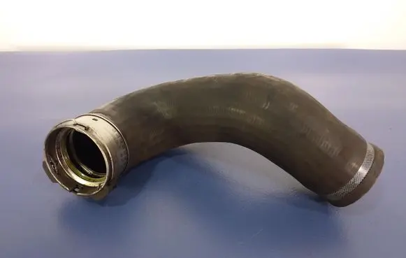 Alfa Romeo Giulietta Engine coolant pipe/hose