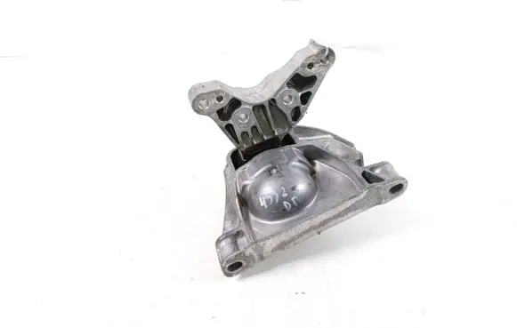 Citroen C5 X Engine mount bracket 9800895680