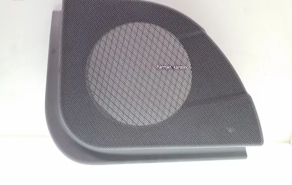 Mercedes-Benz CLS C219 Front door speaker cover trim A2197270488