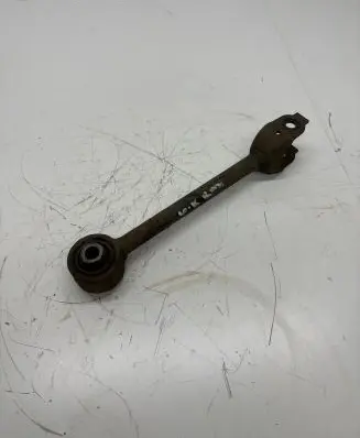 Toyota RAV 4 (XA50) Rear control arm