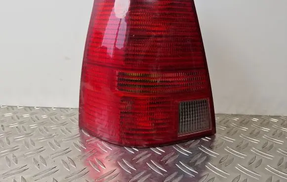 Volkswagen Golf IV Rear/tail lights 1J9945075M