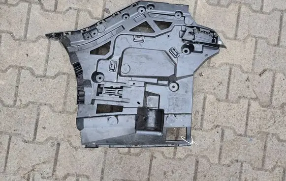 BMW 5 G60 G61 Rear bumper mounting bracket 5A011C3
