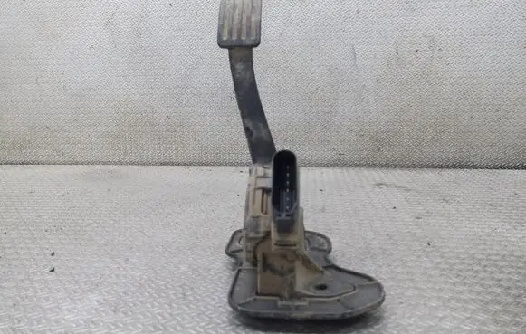 Ford Transit Accelerator throttle pedal 6C119F836CB