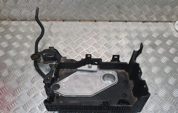 Renault Captur II Battery box tray PU9272