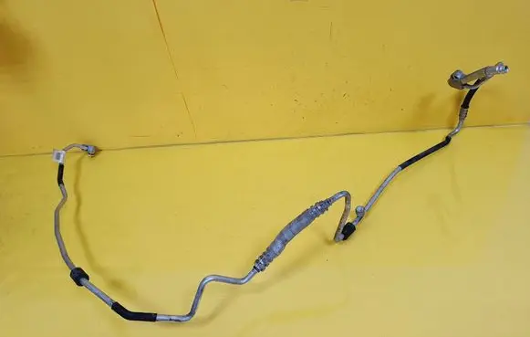 BMW 1 E81 E87 Air conditioning (A/C) pipe/hose 59603510