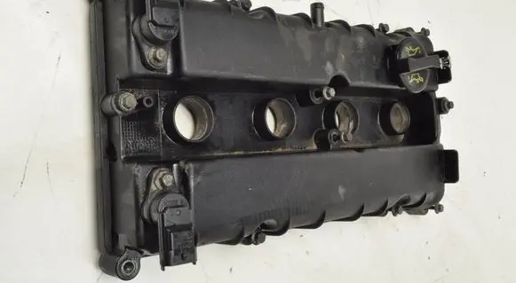Ford Focus Rocker cam cover E510D6K271